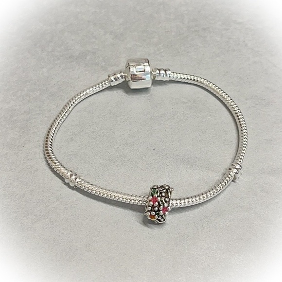 💕Beautiful Flowers Bead Charm Large Hole CZ💕 - Picture 4 of 4